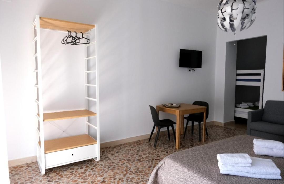 Sole & Luna Guest House 바리 외부 사진